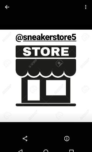 SNEAKERSTORE