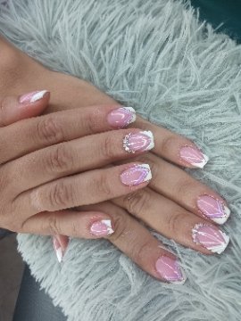 uñas semipermanente con baño en acrilico 